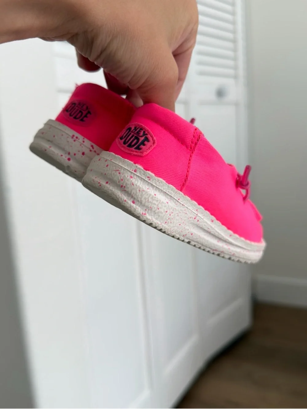 Hey Dude Wendy Slip On Shoes Bright Neon Pink Color Size 7C Toddler Girl